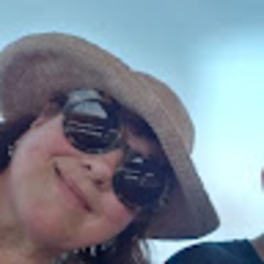Meet your Posher, Paula